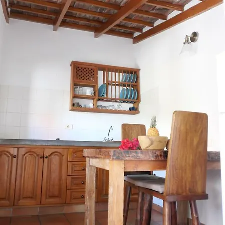 Holiday home Casa Rural Los Llanillos Frontera